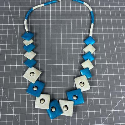 Some Sort of Organic Bone Beads Necklace 