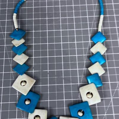 Some Sort of Organic Bone Beads Necklace 