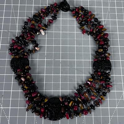 Stone Red and Black Necklace. Carved Large Black Bead