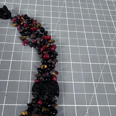 Stone Red and Black Necklace. Carved Large Black Bead