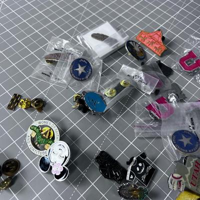 Super Mixed Lot of Pins; U of U, Whinny the Pooh and Super 