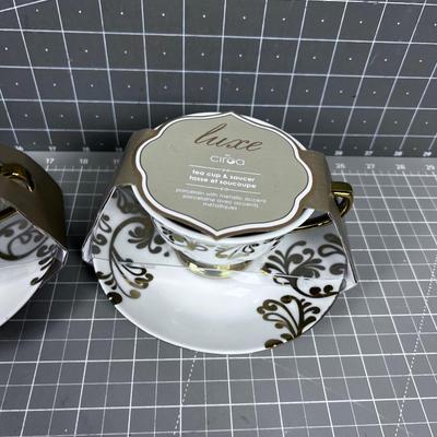 NEW LUXE By Circa Elegant (2) Tea Cup and Saucer 