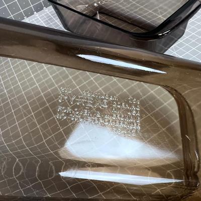 Pyrex Visions Baking Pans  (2) 