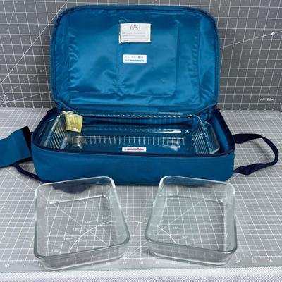 Pyrex Portables; 1 Case and 3 Pans 