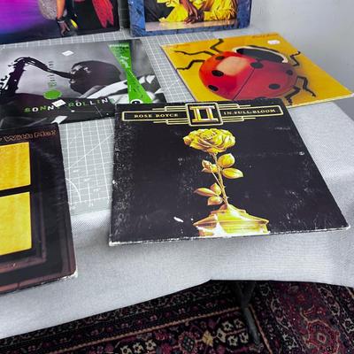 MO TOWN (8) Vintage Disco Funky Records