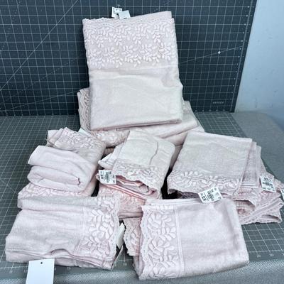 NEW PRETTY in Pink Towels 