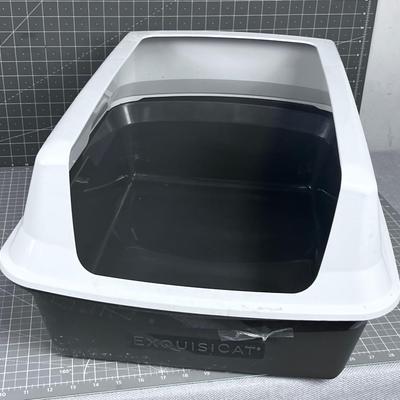 New Liter Box Extra Large High Rim NEW 