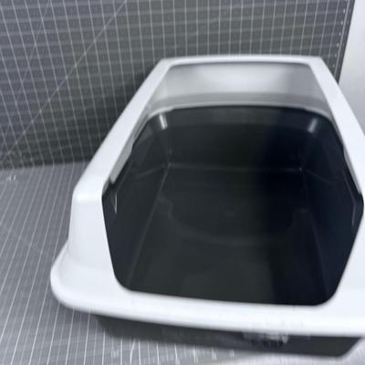 New Liter Box Extra Large High Rim NEW 