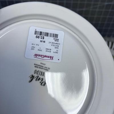Gold Rimmed Dessert Plates and Saucers, NEW 