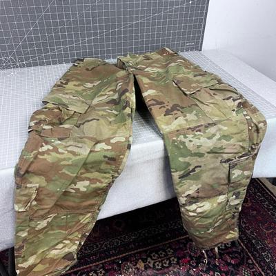 2 Pair of CAMO Genuine U.S. Army Pants