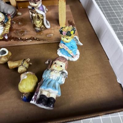 Little Ceramic Nativity