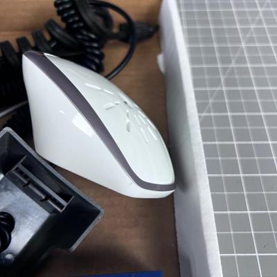 Electrical Items: Internet Switch, Cables ETC. 