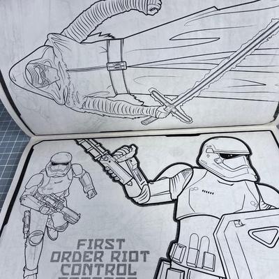 Coloring Books Play Pack