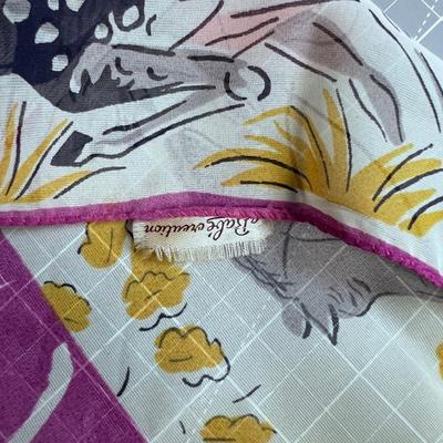 VINTAGE  BABE CREATION Woman's Scarf