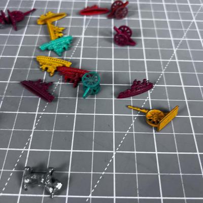 A Bunch of MONOPOLY GAME PIECES & CLUE. All Metal.