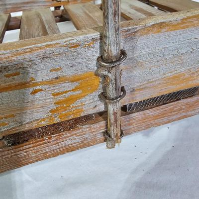 Wooden Trays & Trenchers (B1-JS)