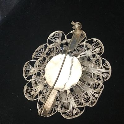 Large Sterling Silver Filigree Round Flower Shaped Pin
