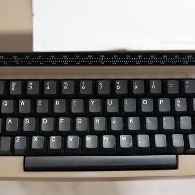 IBM Selectric III Typewriter - Works