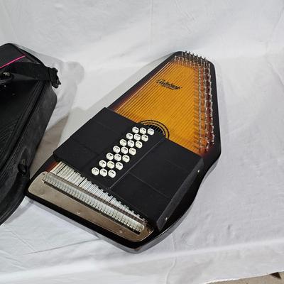 Schmidt Autoharp & Hohner Harmonica (B1-JS)