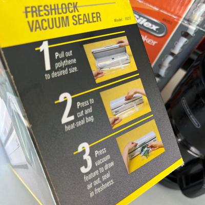 Coffee maker & vacuum sealer