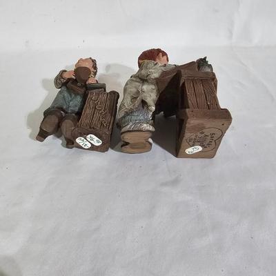 'Sarah's Attic' Americana Style Decor & More (B1-JS)