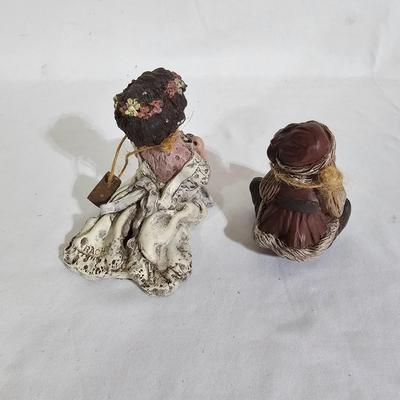'Sarah's Attic' Americana Style Decor & More (B1-JS)
