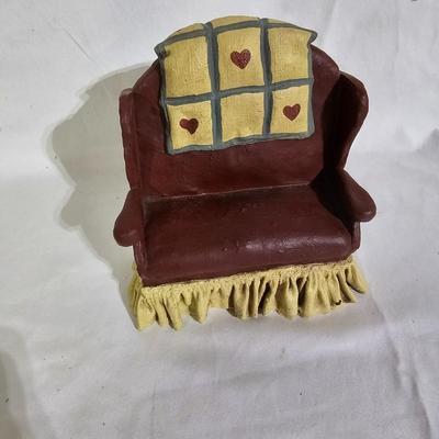'Sarah's Attic' Americana Style Decor & More (B1-JS)