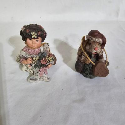 'Sarah's Attic' Americana Style Decor & More (B1-JS)