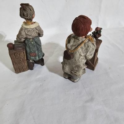 'Sarah's Attic' Americana Style Decor & More (B1-JS)
