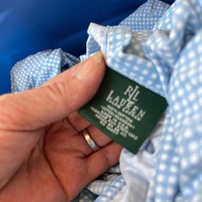 Tote of sheets
