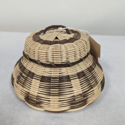 Honeysuckle Basket Handmade Artist Marian Wolfe