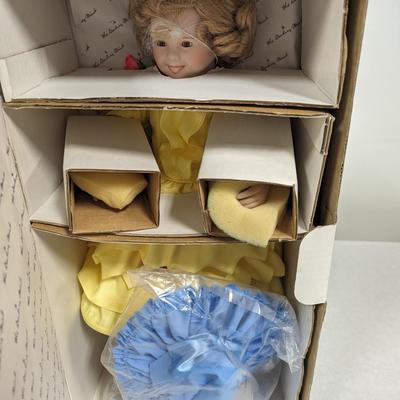 Danbury Mint Shirley Temple Little Colonel With COA