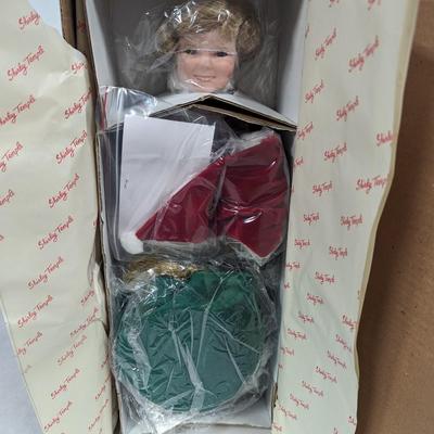 Danbury Mint Shirley Temple Santa's Helper