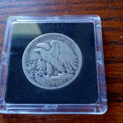 LOT 10 1927-S WALKING LIBERTY HALF DOLLAR
