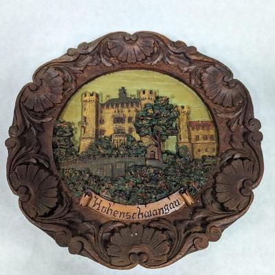 Vtg Hohenschwangau Castle Germany 3-D Souvenir Plate Handpainted Pressed Wood