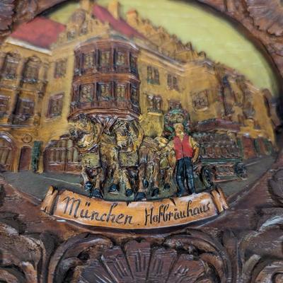 Vtg Hofbräuhaus München Germany 3-D Souvenir Plate Handpainted Pressed Wood