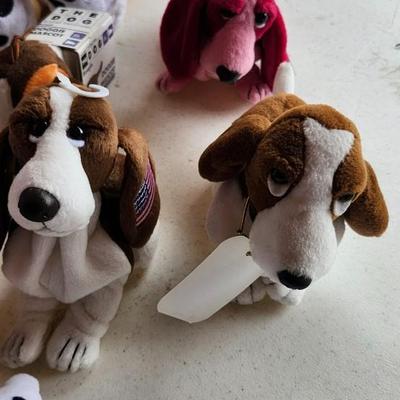 Dog puppies stuffed animals / plushies lot including Pound Puppy