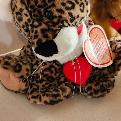 Vintage hallmark Stuffed animals / plushies lot