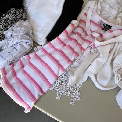 Ladies Tops