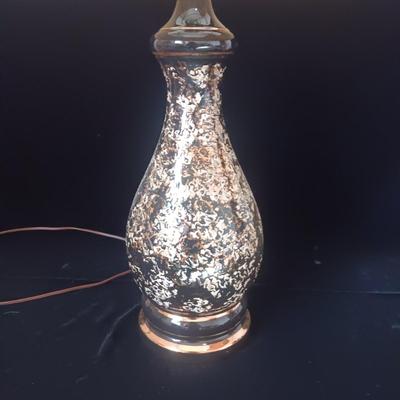 GREAT RETRO TABLE LAMP W/SPLATTER CERAMIC BASE
