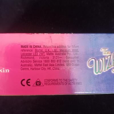 NIB 1999 THE WIZARD OF OZ "KELLY" LULLABY MUNCHKIN