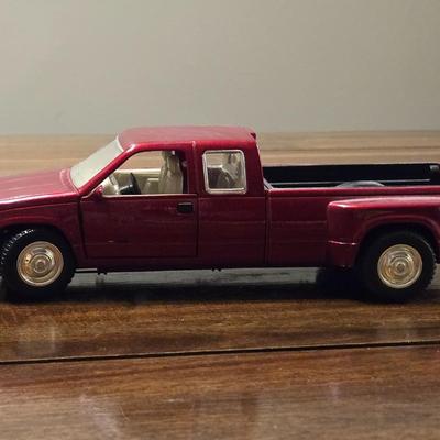 1995 Chevy C/K Pickup (Dark Red)