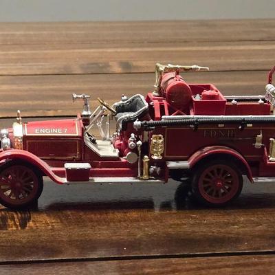 1921 American LaFrance Fire Pumper