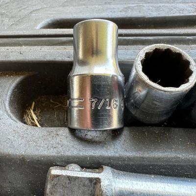 Craftsman 1/2” Drive Ratchet & Socket Set