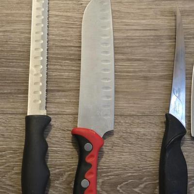 Mixed Lot of Knives