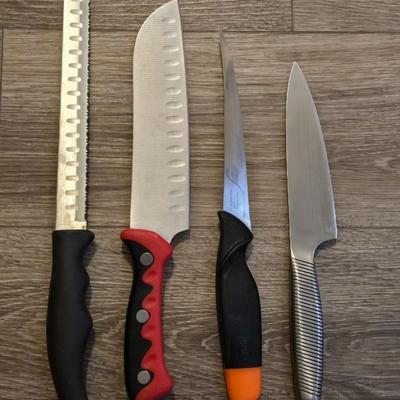 Mixed Lot of Knives