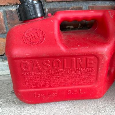 Straight Neck Gas Cans
