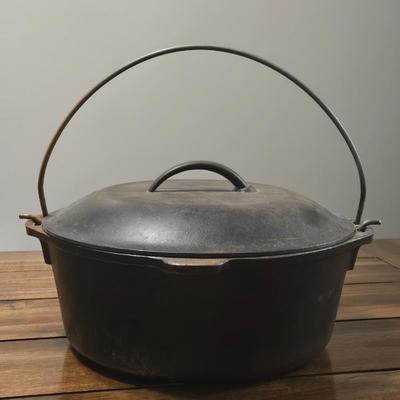 Cast Iron Dutch Oven #8