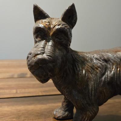 Vintage Cast Iron Dog Lifting His Leg Doorstop