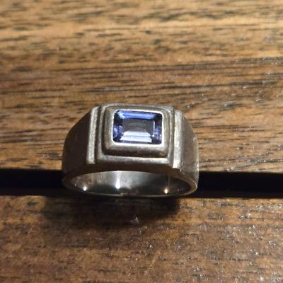 Sterling Silver Ring with Tanzanite